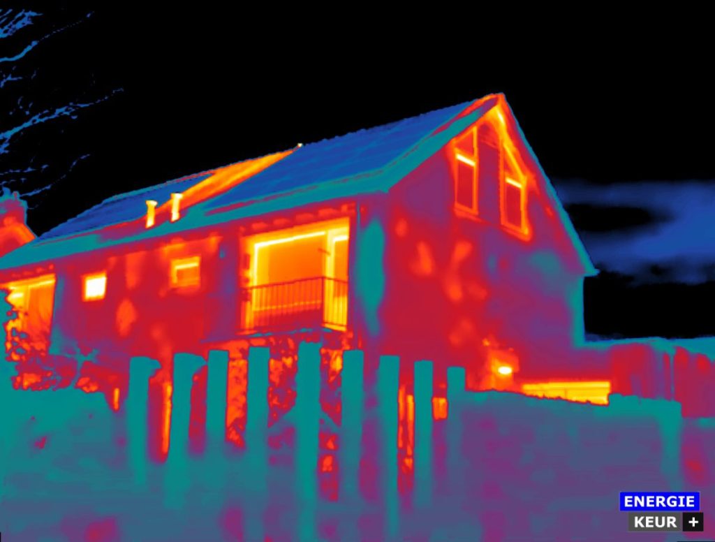 Energieadvies op basis van een onderzoek met thermografie bij een woning in Roden.